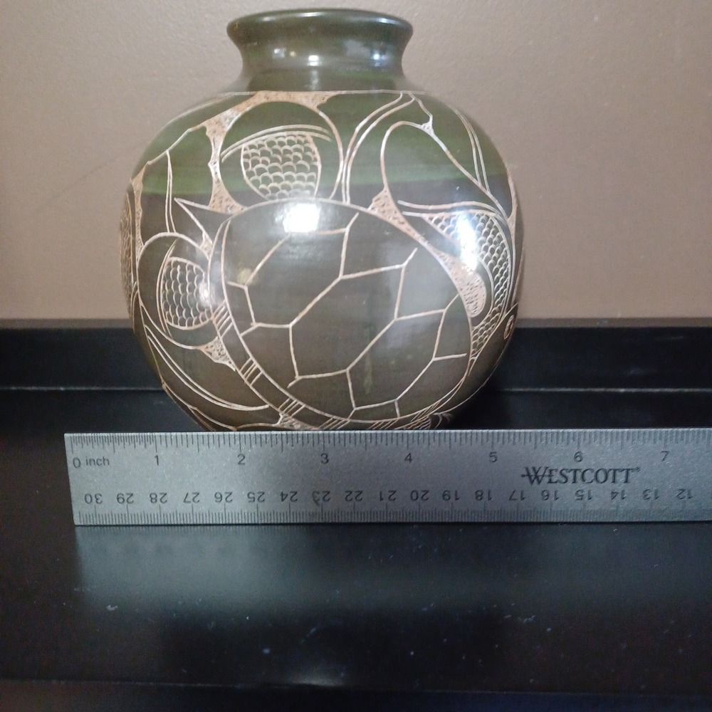 Redware Turtle Round Vase Green Etched Leaves Fish 6" Tall - Picture 7 of 7